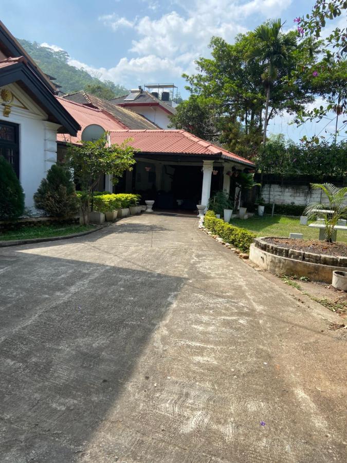 Kandy Garden Villa Eksteriør billede